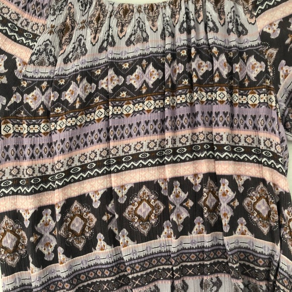 boho off the shoulder shirt - Picture 2 of 2